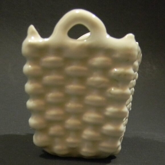 Vintage Mini Porcelain Basket Made In Germany Roses Blue Flowers - Picture 5 of 10